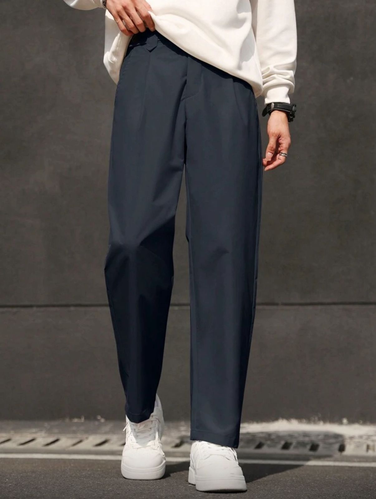 Hypemode Men's Solid Color Pocket Straight Leg Casual Office Pants